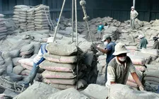 Giảm thuế xuất khẩu clanhke xi măng xuống 5%