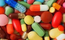 Phát hiện nhiều mẫu thuốc không nguồn gốc tại nhà thuốc ở Hà Nội
