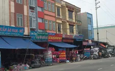 Tiểu thương chợ Thổ Tang trở lại buôn bán