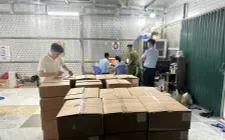 Hơn 5.000 lọ mỹ phẩm không rõ nguồn gốc bị phát hiện tại Hà Nội
