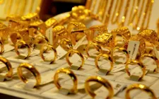 Giá vàng ngày 16/6: Vàng nhẫn, vàng SJC "neo cao"