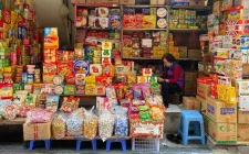 Tại sao các hộ kinh doanh đóng cửa hàng loạt?