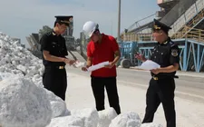 Hải quan bắt giữ 13.614 tỷ đồng hàng lậu, thu gần 2 tấn ma túy trong 6 tháng
