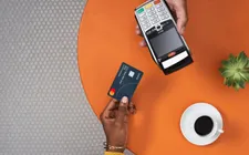 Nợ thẻ tín dụng tại Mỹ chạm mốc kỷ lục