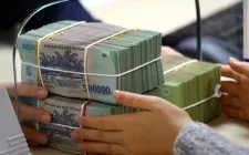 Hơn 14 triệu tỷ đồng gửi vào hệ thống ngân hàng