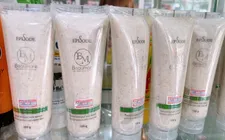 Thu hồi toàn quốc lô sản phẩm sửa rửa mặt vì chứa 2 chất không có trong thành phần công bố