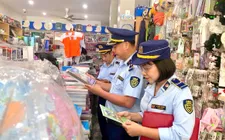 Tăng cường tuyên truyền, kiểm tra, xử lý mặt hàng sách giáo khoa và thiết bị trường học trước thềm khai giảng năm học mới