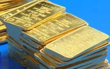 Người dân nói gì khi mua, bán vàng từ 20 triệu đồng phải chuyển khoản?
