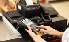 Hỗ trợ để hộ kinh doanh không lúng túng trong sử dụng hóa đơn điện tử