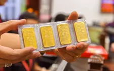 Giá vàng ngày 1/10: Vàng SJC bất ngờ lập đỉnh mới, chạm mốc 138 triệu đồng/lượng