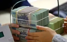 Sôi động "cuộc đua" chia cổ tức, tăng vốn ngân hàng