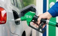 Đề xuất ưu đãi thuế, hỗ trợ hạ tầng cho xăng sinh học E10