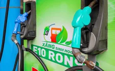 Giá xăng sinh học E10 không quá 25.120 đồng/lít