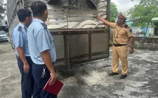 Đà Nẵng: Phát hiện 6 tấn đường tinh luyện nhập lậu