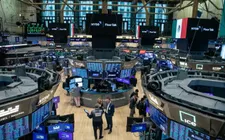 Chứng khoán Mỹ lập đỉnh mới