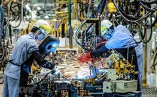 Kinh tế 5 tháng ghi nhận nhiều điểm sáng, nhập siêu và lạm phát cần theo dõi