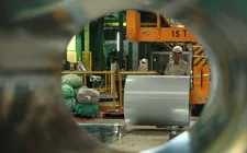 EU áp hạn ngạch thép mới từ hôm nay (1/7)