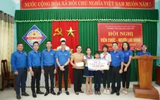 Đoàn Thanh niên VTV hỗ trợ người dân và các trường học bị ảnh hưởng do mưa lũ