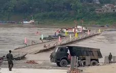 Hôm nay (20/6) dự kiến nối lại cầu phao Phong Châu