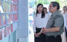 Thủ tướng: Chuyển từ hành chính quản lý sang phục vụ nhân dân và kiến tạo phát triển