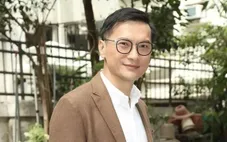 Trần Cẩm Hồng trở lại sau hơn 10 năm chăm con tự kỷ