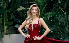 Miss Cosmo 2025 Yolina Lindquist dẫn chương trình Gala "Symphony of Vietnam"