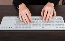 Độc đáo bàn phím “giấy điện tử” của Jaasta