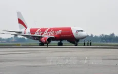 Thêm 2 máy bay của AirAsia gặp sự cố