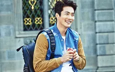 Kwon Sang Woo lần đầu khoe ảnh con gái