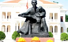 TP.HCM cung thỉnh tượng Bác Hồ về Nhà thiếu nhi thành phố