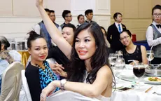 Chuyên gia sắc đẹp mua bộ tỳ hưu trăm triệu làm từ thiện