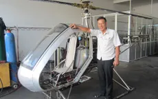 Kỹ sư Bùi Hiển chờ cất cánh chiếc trực thăng tự chế thứ hai