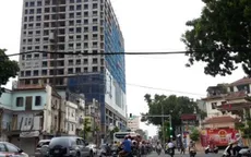 Hà Nội sẽ cưỡng chế tòa nhà 8B Lê Trực nếu không phá dỡ phần sai phép
