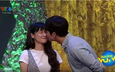Kang Tae Oh hôn chớp nhoáng Nhã Phương trên sóng truyền hình