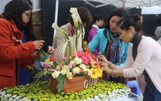 Rực rỡ sắc màu Hội thi cắm hoa nghệ thuật VTV 2015