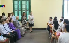 Phu nhân Tổng Thư ký LHQ thăm trường Chu Văn An