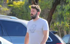 Ben Affleck dựa vào mẹ sau khi hôn nhân đổ vỡ