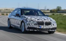 BMW 7-Series thế hệ mới với tính năng đỗ xe tự động