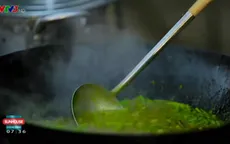 Khác lạ vị canh chua thịt bò Campuchia