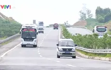 Khẩn trương xử lý lún, nứt trên cao tốc Nội Bài - Lào Cai