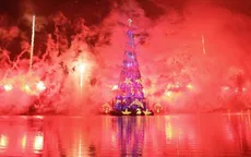 Brazil: Gần 200.000 người đến chiêm ngưỡng cây thông Noel nổi lớn nhất thế giới