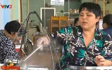 Quán cháo lòng gia truyền 80 năm vẫn đông khách
