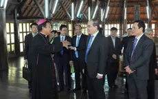 Đồng chí Nguyễn Thiện Nhân thăm và chúc mừng Giáng sinh tại Tòa Giám mục Buôn Ma Thuột