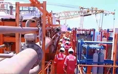 Gắn biển công trình FSO PVN Đại Hùng Queen