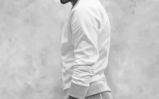 David Beckham đóng quảng cáo với tóc rối lãng tử
