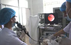 Cao Bằng: Mổ nội soi gắp đỉa trong khí quản người