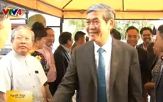 Ông Đinh Thế Huynh gặp mặt cộng đồng người Việt tại Đức