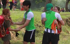 Cuộc đua kỳ thú 2015: Băng Di - Trang Pháp bất ngờ thân thiết với đối thủ
