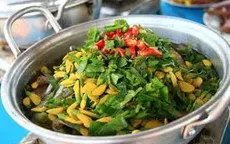 Canh chua cá linh bông điên điển đậm đà hương vị quê hương