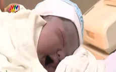 Vỡ òa niềm hạnh phúc chào đón “em bé Ất Mùi” đầu tiên